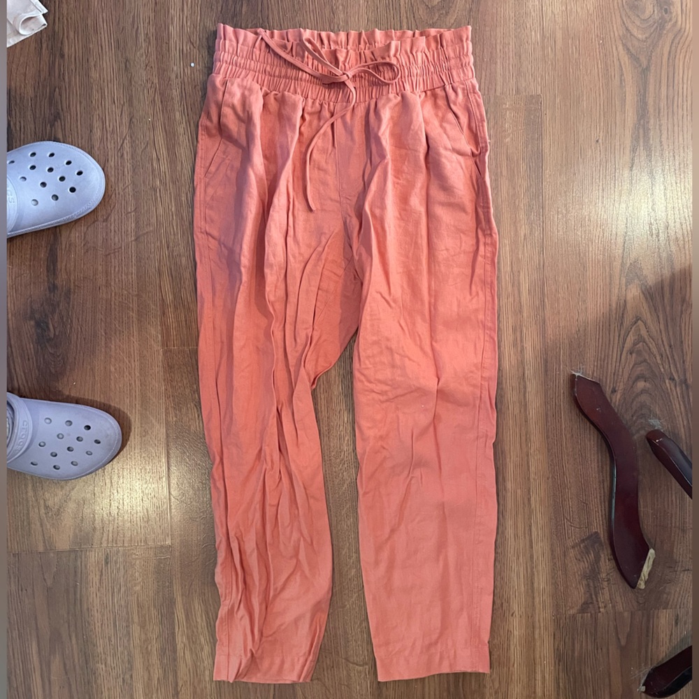 Size medium A New Day coral linen pants w elastic waistband